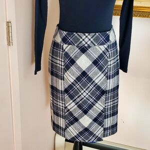 BROOKS BROTHERS  WOOL SKIRT